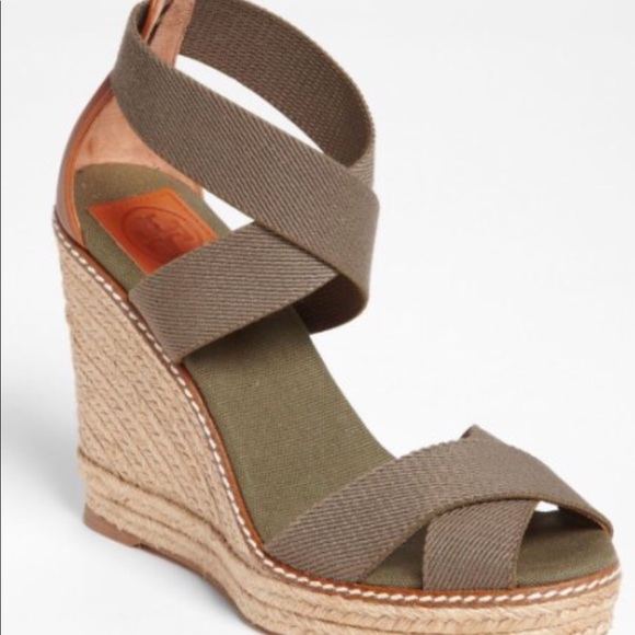 Tory Burch Shoes - NWT NIB Tory Burch Adonis Espadrille size 7